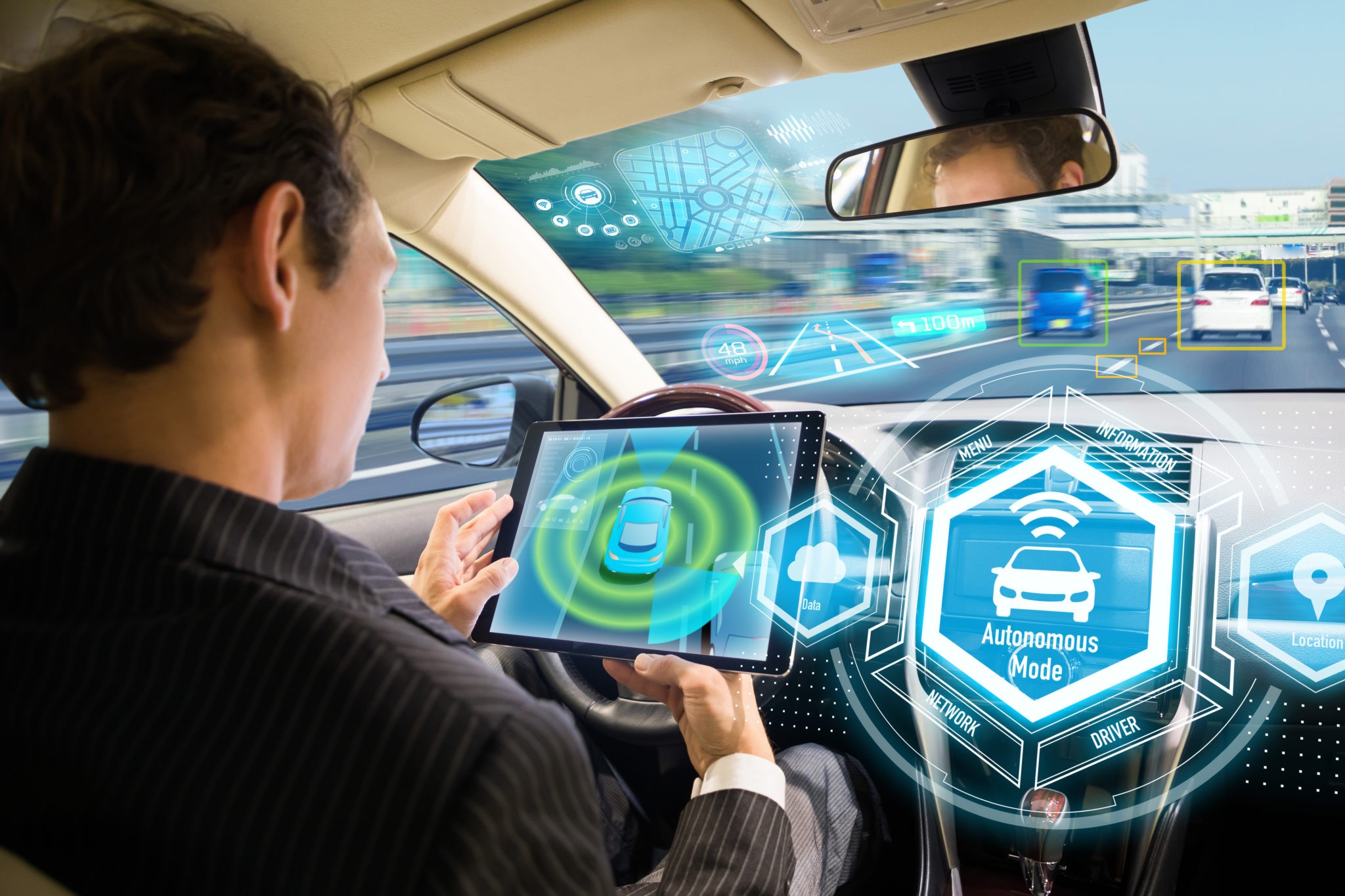 На пути к совершенству: Обзор автомобилей с передовыми инновациями и интеллектуальными системами